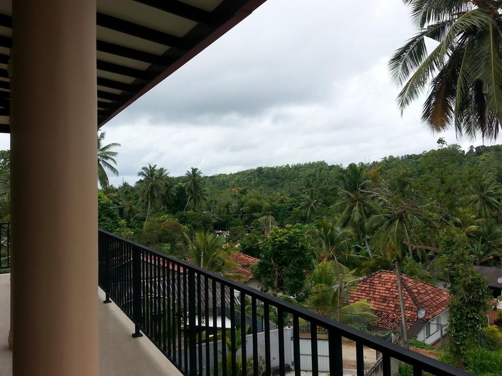 Coral Palm Villa And Apartment Unawatuna Szoba fotó