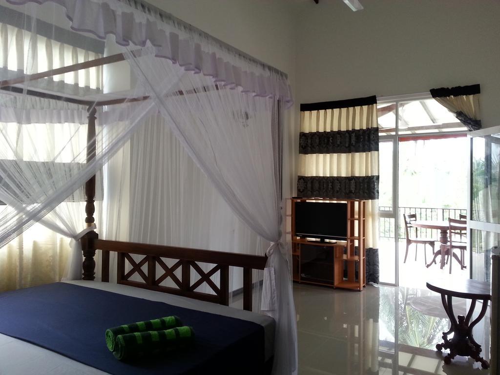 Coral Palm Villa And Apartment Unawatuna Szoba fotó