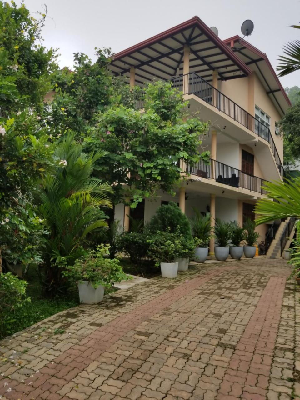 Coral Palm Villa And Apartment Unawatuna Kültér fotó