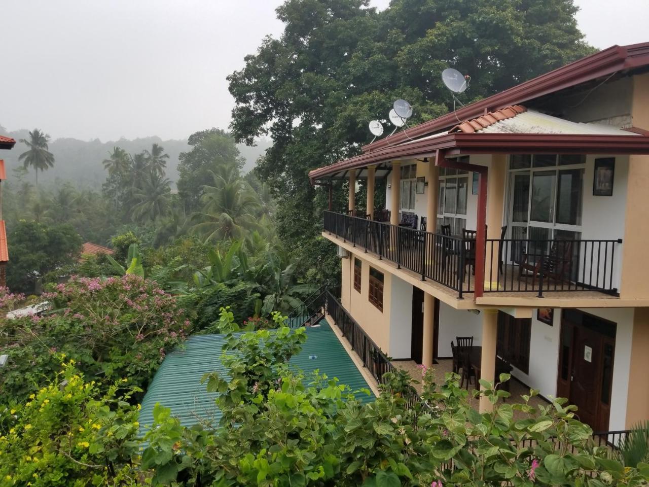 Coral Palm Villa And Apartment Unawatuna Kültér fotó